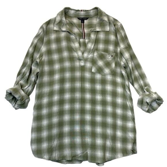 Tommy Hilfiger Plaid Blouse Size Medium vneck tunic green white long sleeve - Picture 1 of 7